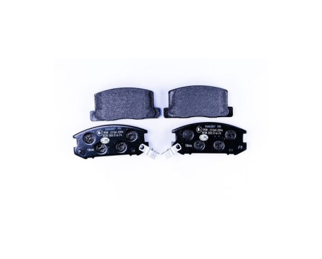 Brake Pad Set, disc brake 8DB 355 016-741 Hella