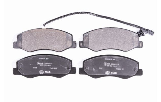 Bromsbeläggssats, skivbroms 8DB 355 015-311 Hella