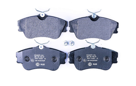 Bromsbeläggssats, skivbroms 8DB 355 018-071 Hella