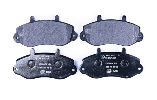 Bromsbeläggssats, skivbroms 8DB 355 019-321 Hella