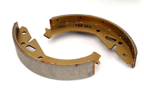 Bromsbackar, sats GS8141 TRW