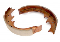 Bromsbackar, sats GS8412 TRW
