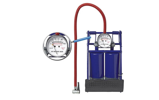 Double cylinder foot pump with pressure gauge, Image 3