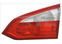Combination Rearlight 17-0410-16-2 TYC