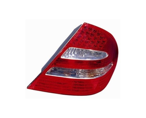 Rear light right 4-door AVANTGARDE 3041934 Van Wezel