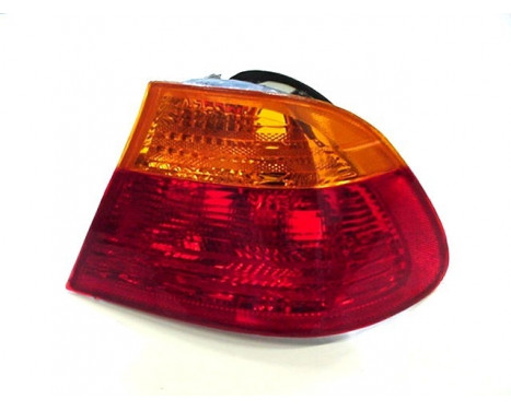 REAR LIGHT RIGHT OUTSIDE COUPE FLASHING LIGHT ORANGE 0647932 Van Wezel