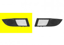 BUMPERGRILL RECHTS -m.lamp gat 05+