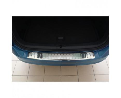 Protection de pare-chocs arrière RVS Volkswagen Golf VII Variant 2012- 'Ribs', Image 2