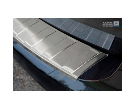Protection de seuil arrière en acier inoxydable Opel Astra K Sportstourer 2015- 'Ribs', Image 3