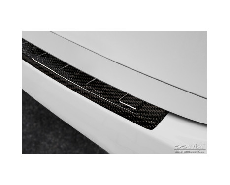 Véritable protection de pare-chocs arrière en fibre de carbone 3D pour Porsche Cayenne II 2010-2014 'Ribs', Image 4