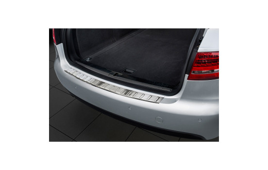 Protection de pare-chocs en acier inoxydable compatible avec Audi A4 B8 Avant 2008-2012 « Nervures »