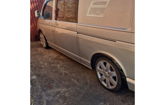 Ensemble d'élargisseurs d'ailes à usage unique (garnitures) pour Volkswagen Transporter T5/T5.1 2003-2015