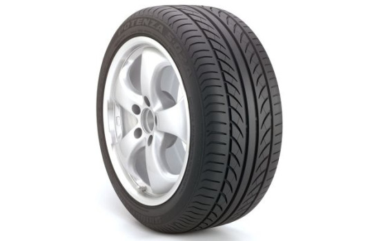Bridgestone Potenza s02a 285/30 R18 93 Z