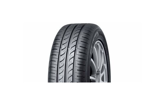 Yokohama Bluearth 155/60 R15 74H