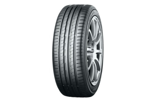 Yokohama Bluearth-a xl 215/45 R17 91W