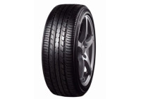 Yokohama E70n 215/55 R17 94V