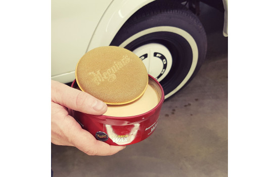Meguair's soft foam applicator pads, Image 8
