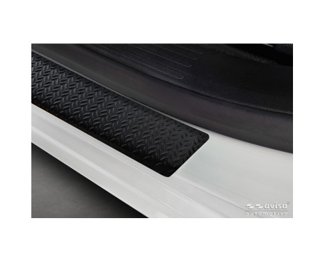 Avisa Aluminum Door Sill Moldings suitable for MPVs, Image 3