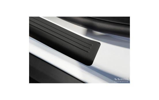 Avisa Matte Black Stainless Steel Door Sill Trims Suitable for Citroen C3 IV 2024- - 'Lines' - 4-piece, Image 3