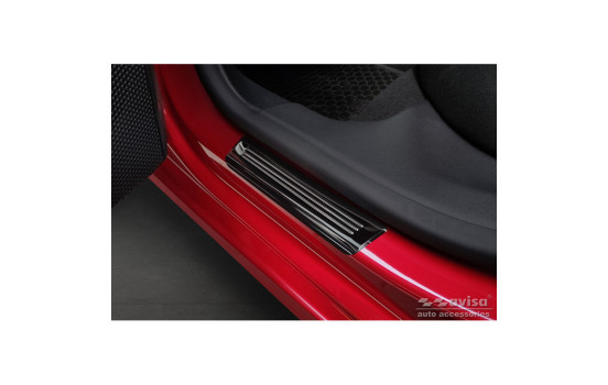 Black glossy stainless steel Door sills suitable for Opel Astra (L) Hatchback 2021- 'Hybrid' - 4-piece, Image 4