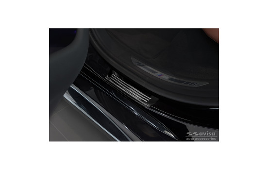 Black stainless steel door sill suitable for BMW X6 G06 2019- 'Hybrid' - 4-piece, Image 4