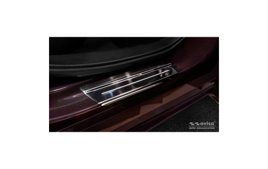 Black Stainless Steel Door Sill suitable for Nissan Juke II 2019- 'Special Edition' -Â 4-piece, Image 3