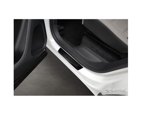 Black stainless steel door sills suitable for Citroën C5 Aircross 2018- 'Hybrid' - 4-piece, Image 4