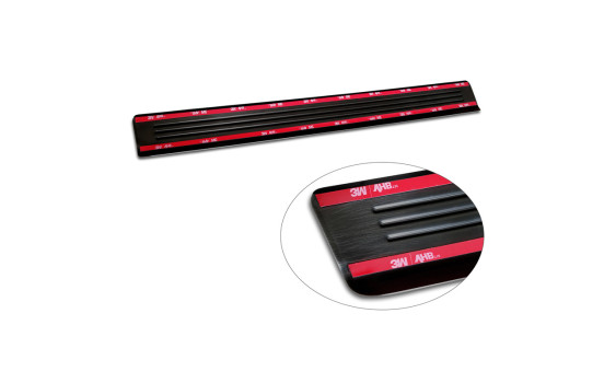 Black stainless steel door sills suitable for Ford Mustang Mach-E 2020 - 'Lines' - 4-piece, Image 7