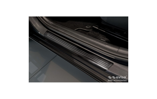 Black stainless steel door sills suitable for Hyundai Kona II 2023 - 'Lines' - 4-piece, Image 2