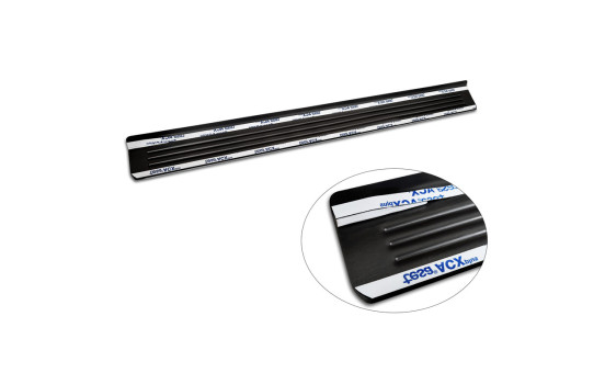 Black stainless steel door sills suitable for Nissan Leaf II 2017 - - 'Lines' - 4-piece, Image 7