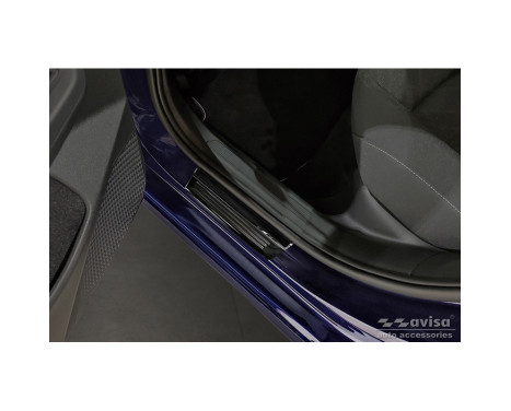 Black stainless steel door sills suitable for Volkswagen Golf VIII Hatchback/Variant 2020- 'Hybrid' - 4-piece, Image 4