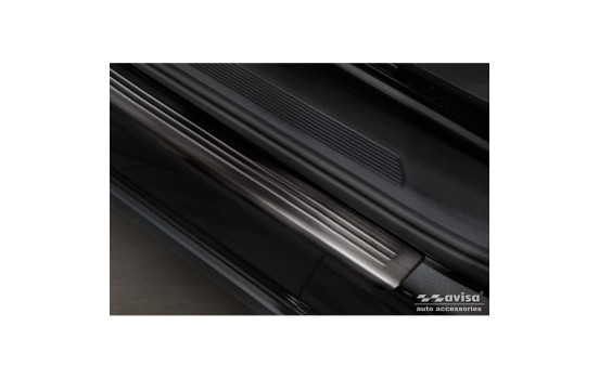 Black stainless steel door sills suitable for Volkswagen ID.4 2020 - 'Lines' - 4-piece, Image 2