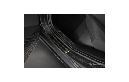 Black stainless steel Door sills suitable for Volkswagen Taigo 2021- 'Exclusive Edition' - 4 pieces, Image 4