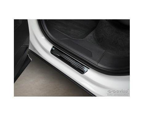 Black stainless steel door sills suitable for Volkswagen Touareg III 2018- 'Hybrid' - 4-piece, Image 4