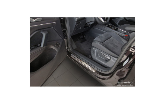 Stainless steel door sill moldings suitable for Volkswagen Tiguan III (CT1) 2024- 'Lines' - 4-piece
