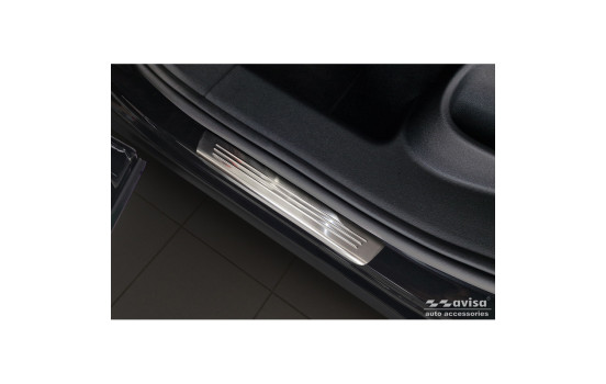 Stainless steel door sill moldings suitable for Volkswagen Tiguan III (CT1) 2024- 'Lines' - 4-piece, Image 4
