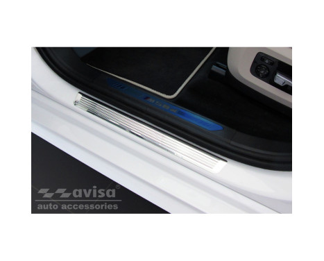 Stainless steel door sill suitable for BMW X7 G07 2019- 'Lines' - 4-piece