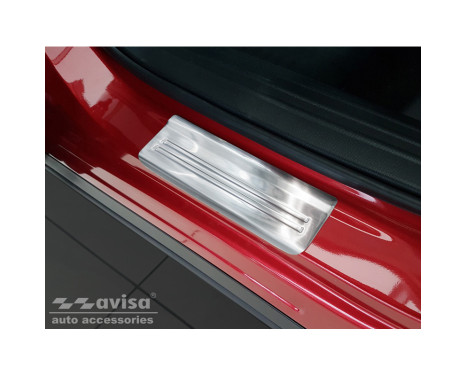 Stainless steel door sills suitable for Mazda CX-5 II 2017- 'Exclusive' - 4-piece, Image 3