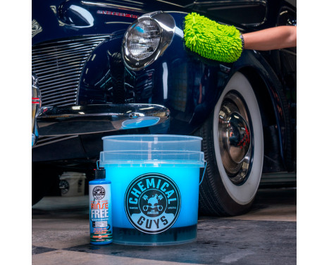 Chemical Guys Heavy Duty Ultra Clear Detailing Bucket 16 Liters, Image 4