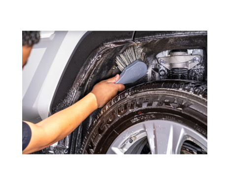 Chemical Guys Wheel Works Wheel & Body Brush, Image 4