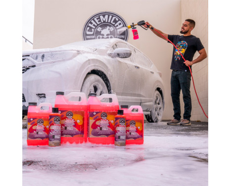 Chemical Guys Sticky Snowball Snow Foam Auto Wash (1.89L), Image 4
