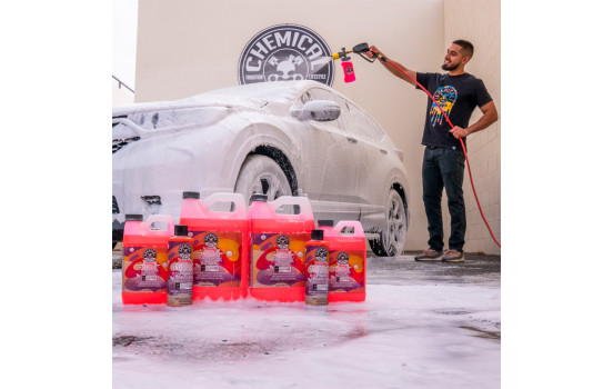 Chemical Guys Sticky Snowball Snow Foam Auto Wash (1.89L), Image 4