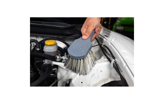 Chemical Guys Wheel Works Wheel & Body Brush, Image 6