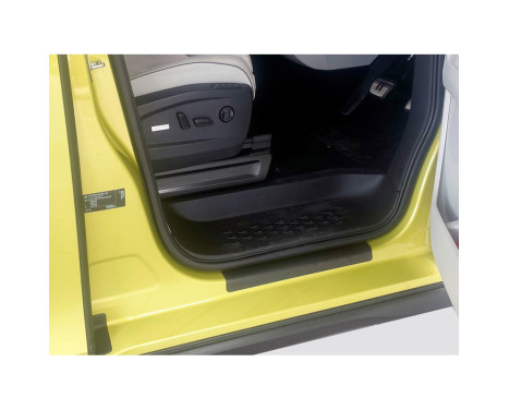 RGM Entry moldings suitable for Volkswagen ID. Buzz with right sliding door 2022- - set of 3 pieces