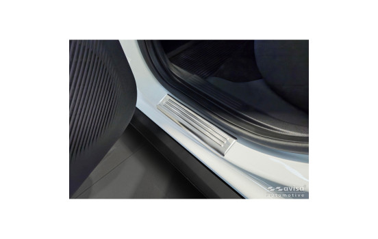 Avisa stainless steel door sill moldings suitable for Citroën C3 IV 2024- 'Lines' - 4-piece, Image 4