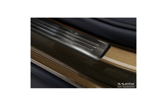 Black stainless steel door sill moldings suitable for Skoda Kodiaq II (PS7) 2024- 'Lines' - 4-piece, Image 4