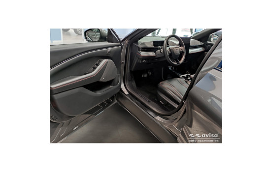 Black stainless steel door sills suitable for Ford Mustang Mach-E 2020 - 'Lines' - 4-piece, Image 2