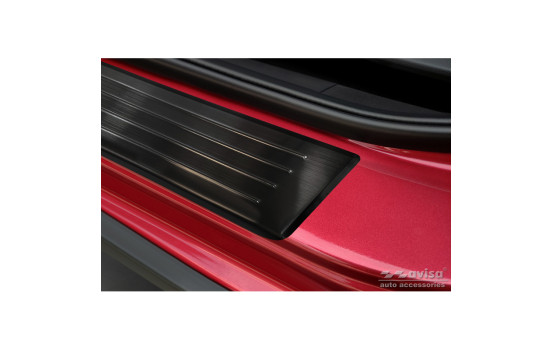 Black stainless steel Door sills suitable for Honda Jazz Crosstar 2020- 'Lines' - 4-piece, Image 3