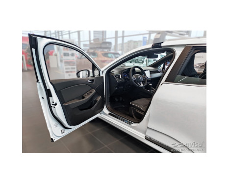 Black stainless steel door sills suitable for Renault Clio V 2019- 'Hybrid' - 2-piece, Image 4