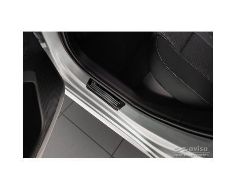 Black stainless steel door sills suitable for Skoda Octavia IV Sedan/Combi 2020- 'Hybrid' - 4-piece, Image 3
